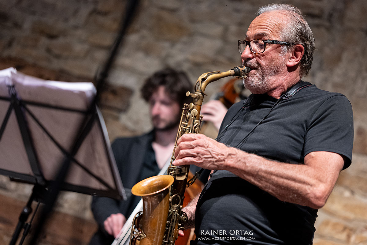 Jazz Franco-Allemand im Jazz-Club Schloss Köngen 2026 Jazz Franco-Allemand Hervé Meschinet de Richemond im Jazz-Club Schloss Köngen 2026