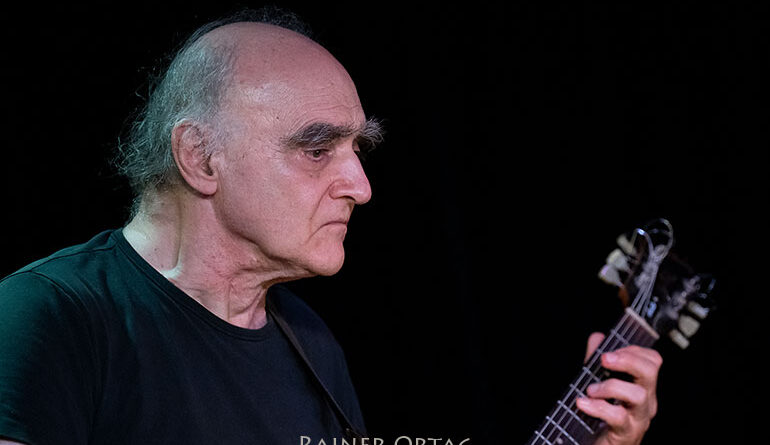 Joe Sachse on stage im Pappelgarten Reutlingen 2026