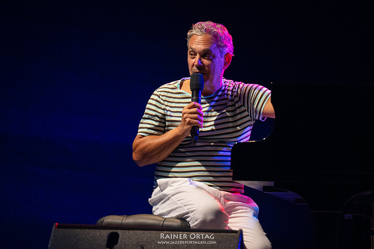 Joey Calderazzo Open Air Sudhaus Tübingen Waldbühne 2026 Joey Calderazzo moderiert beim Open Air Sudhaus Tübingen Waldbühne 2026