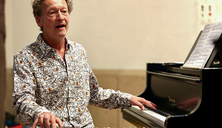 Ull Möck an Pianos mit Beatles go Blue Note in der Zehntscheuer Schönaich 2026