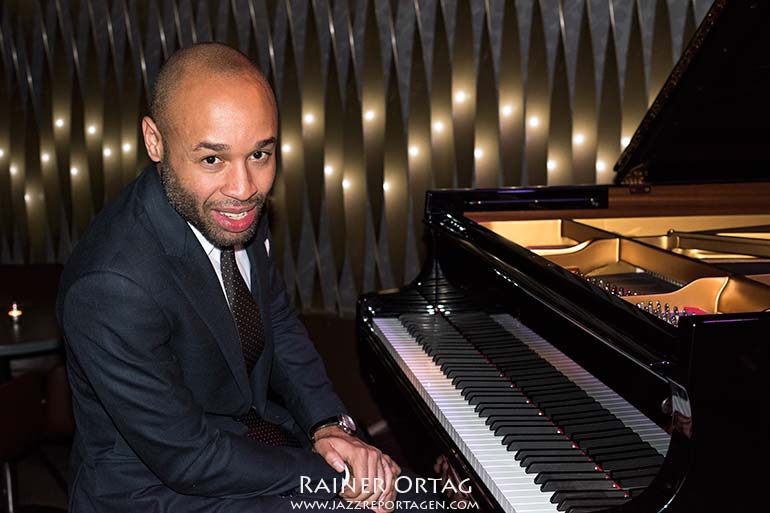 Aaron Diehl mit Cécile McLorin Salvant und seinem Trio im Jazzclub Bix Stuttgart 2017