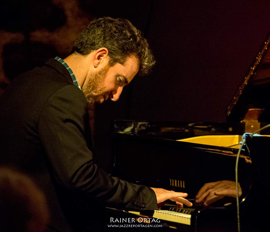 Aaron Goldberg mit dem Aaron Goldberg Trio im Esslinger Jazzkeller 2014