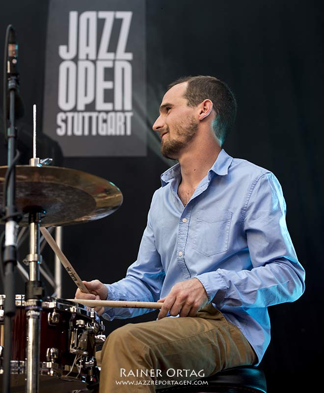 Adrien Brandeis Quintet bei der jazzopen Stuttgart 2019 im Alten Schloß