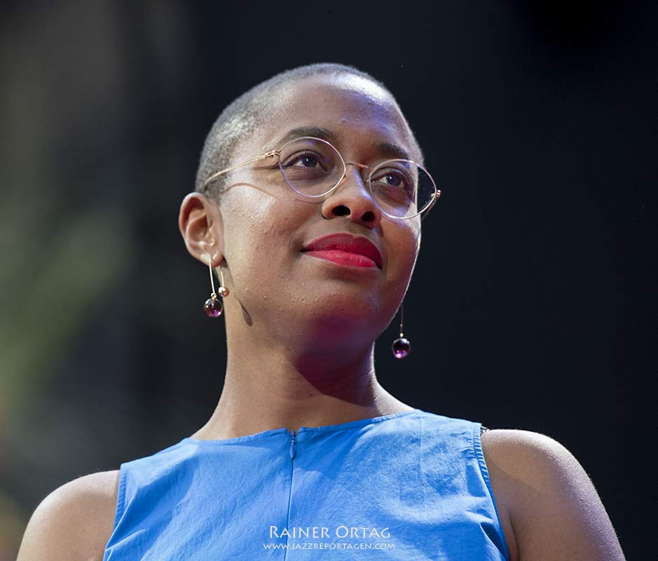 Cécile McLorin Salvant bei der jazzopen Stuttgart 2019, Sing The Truth