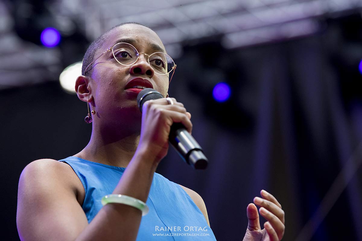 Cécile McLorin Salvant bei der jazzopen Stuttgart 2019, Sing The Truth