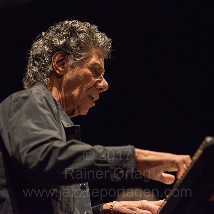 Chick Corea mit der Corea & Gadd Band in der Liederhalle Stuttgart am 2017