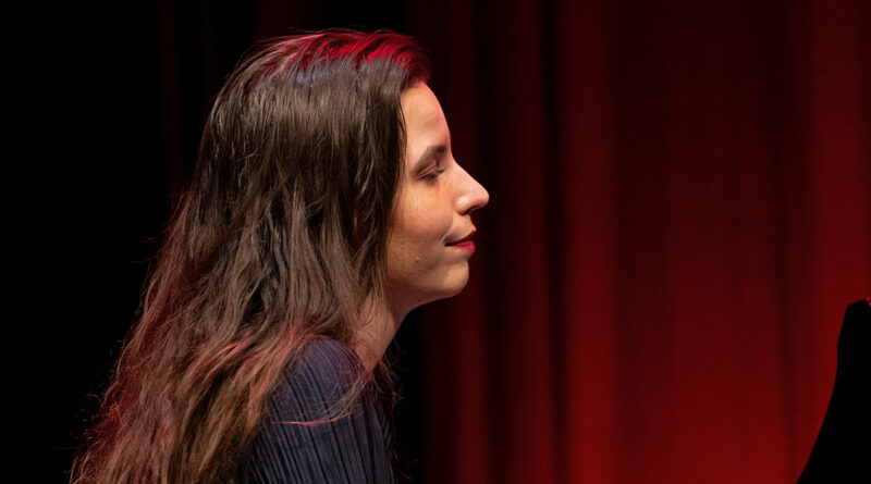 Clara Vetter Trio feat. Ronny Graupe bei den Internationalen Theaterhaus Jazztagen 2024