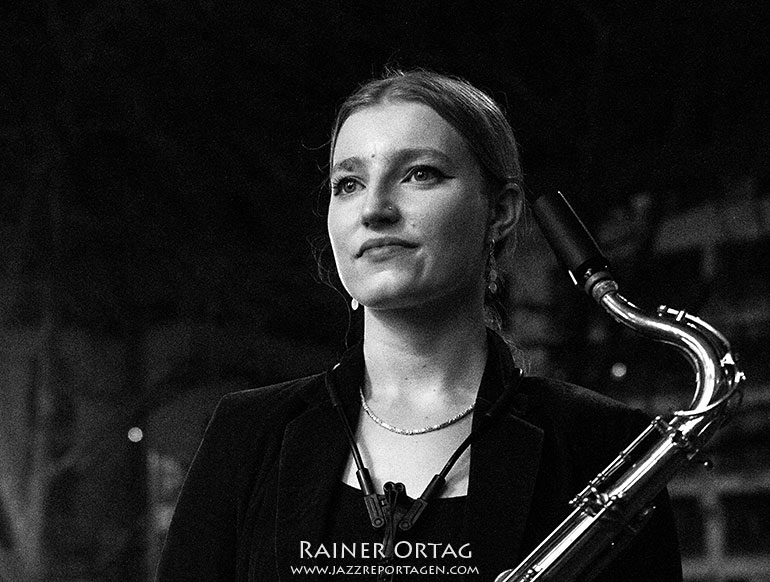 Emma Rawicz im Jazzclub Bix Stuttgart 2024