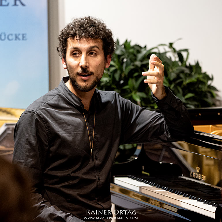 Gadi Stern mit Shalosh im C.Bechstein Centrum Tübingen 2017