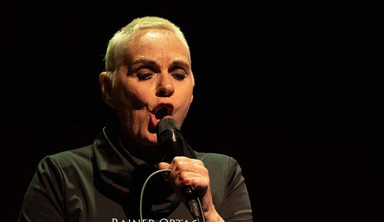 Greetje Bijma mit TRILOGYc bei den Internationalen Theaterhaus Jazztagen 2022