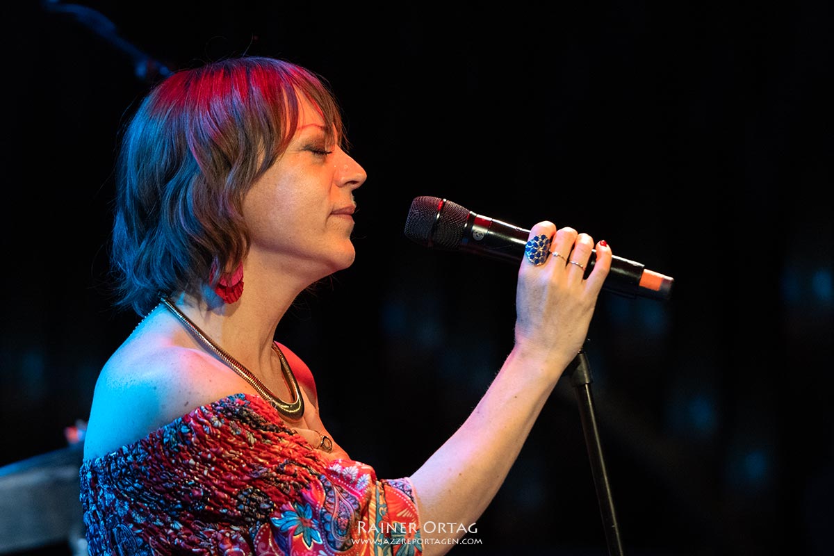 Gretchen Parlato bei der jazzopen Stuttgart 2022