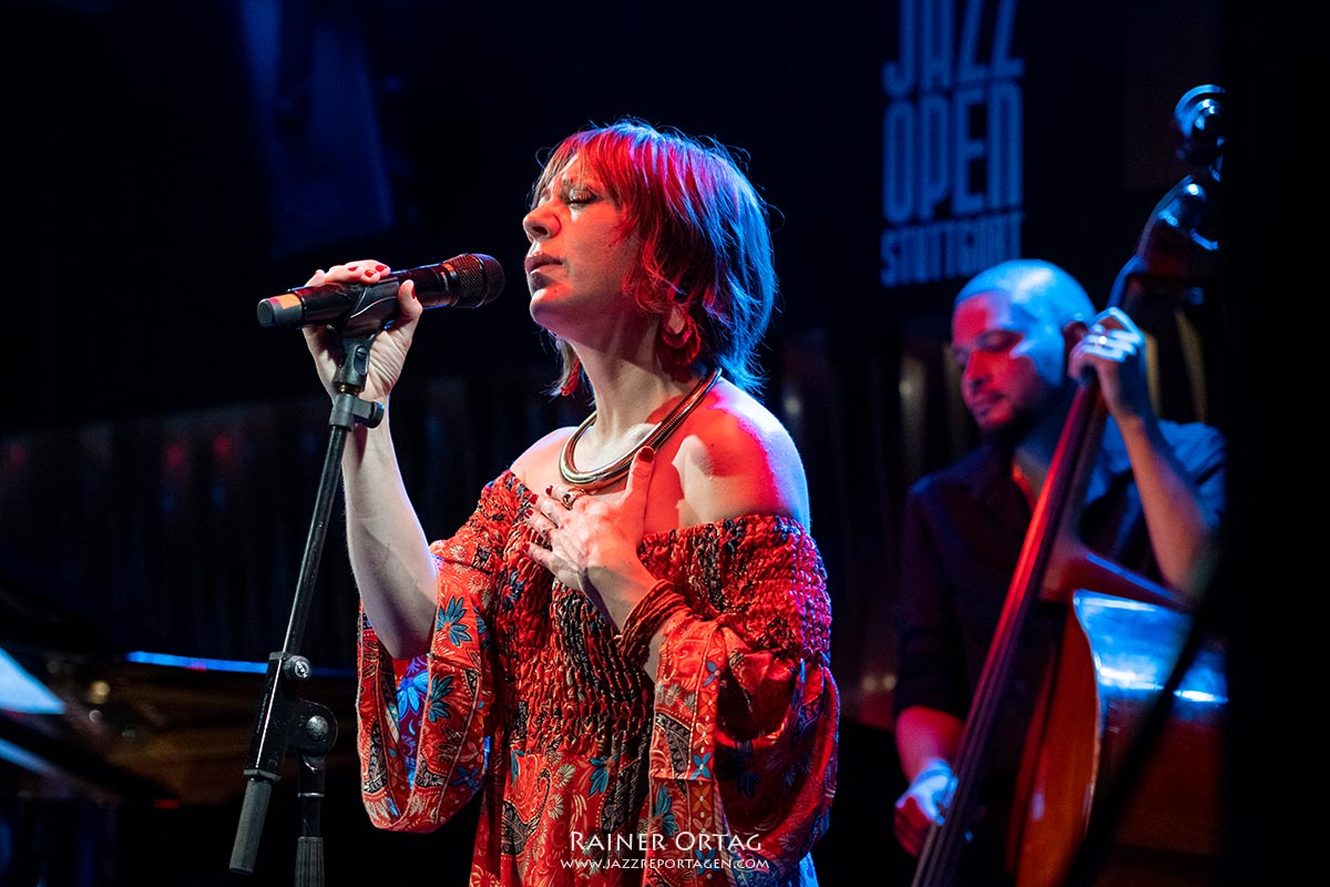 Gretchen Parlato bei der jazzopen Stuttgart 2022