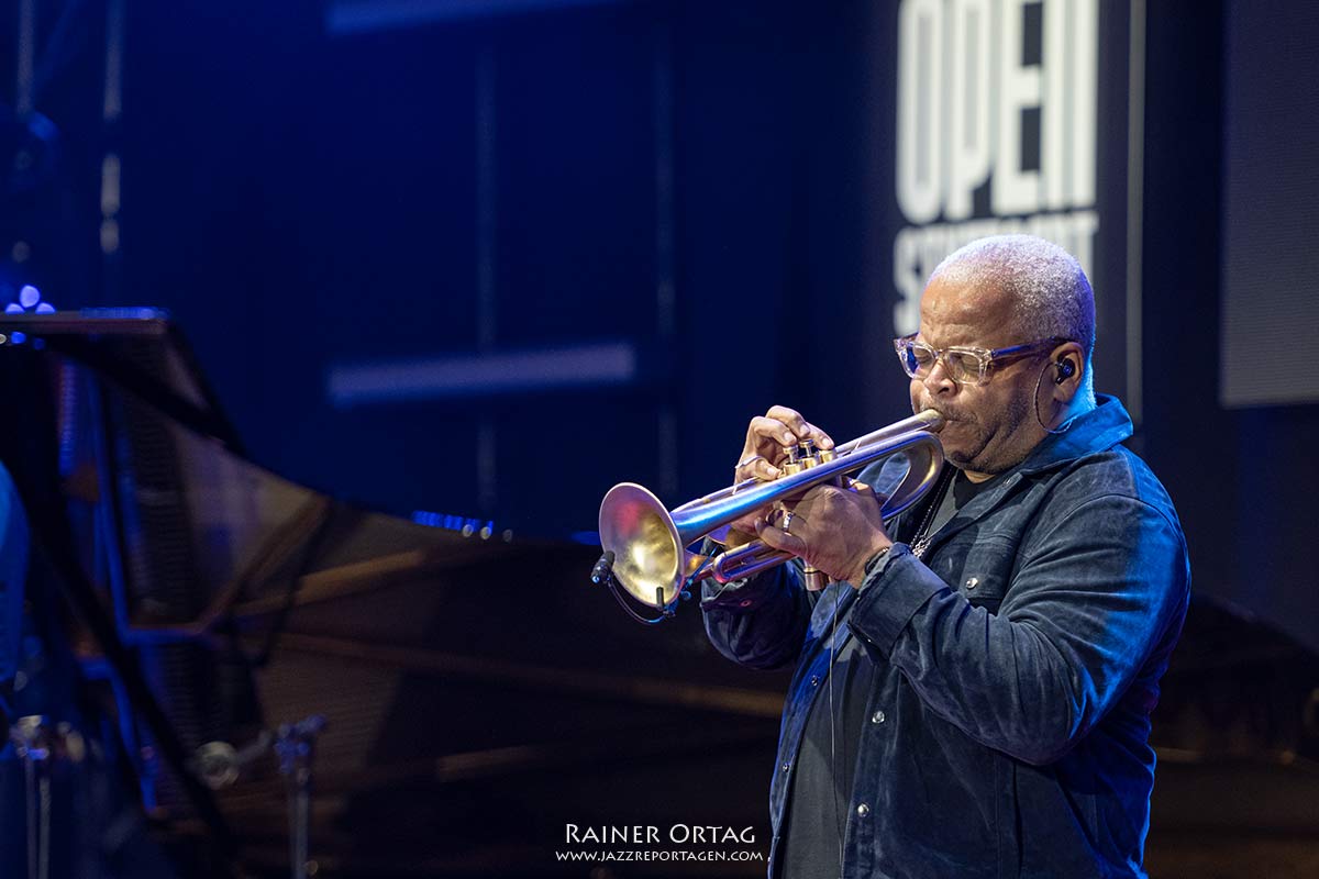 Herbie Hancock bei der jazzopen Stuttgart 2022