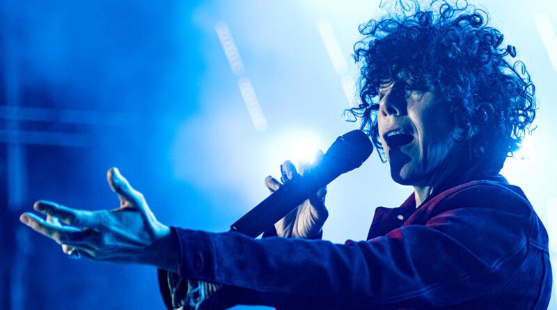 LP (Laura Pergolizzi) bei der jazzopen Stuttgart 2021 am Schloßplatz