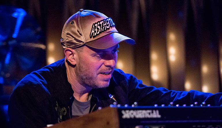 Jason Lindner mit Donny McCaslin bei der jazzopen Stuttgart im Jazzclub Bix 2019