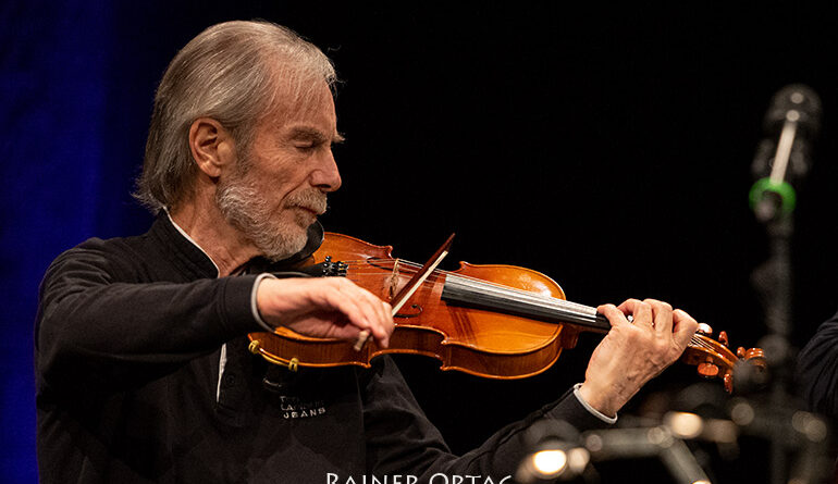 Jean-Luc Ponty mit seinem Trio beim Jazzfestival Esslingen 2021