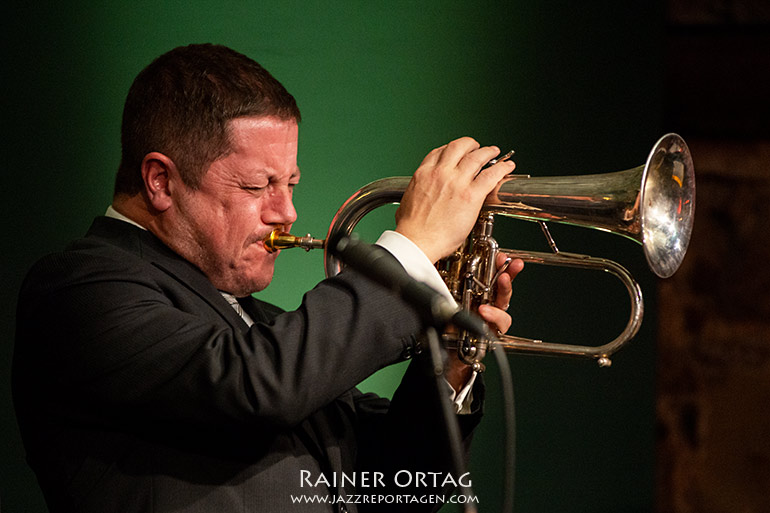 Jim Rotondi mit Joris Dudli's Blue Train Sextet Im Jazzkeller Esslingen 2016