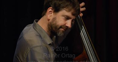 Joe Martin mit dem Mark Turner Quartet im Sudhaus Tübingen 2016