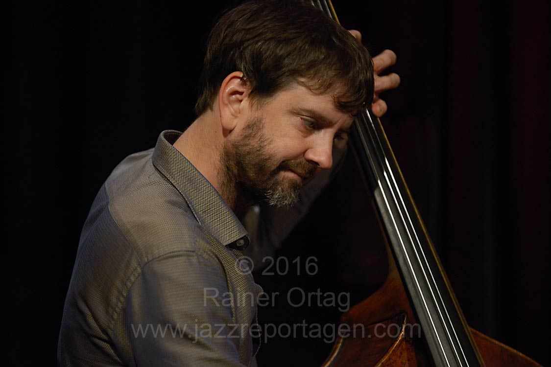 Joe Martin mit dem Mark Turner Quartet im Sudhaus Tübingen 2016