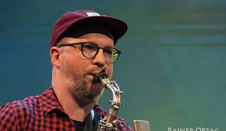 Johannes Ludwig mit Heidi Bayer bei der jazzahead 2021 in Bremen