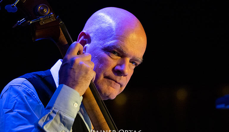 Joris Teepe mit STREAM feat. Billy Hart im Jazzclub Bix Stuttgart 2022