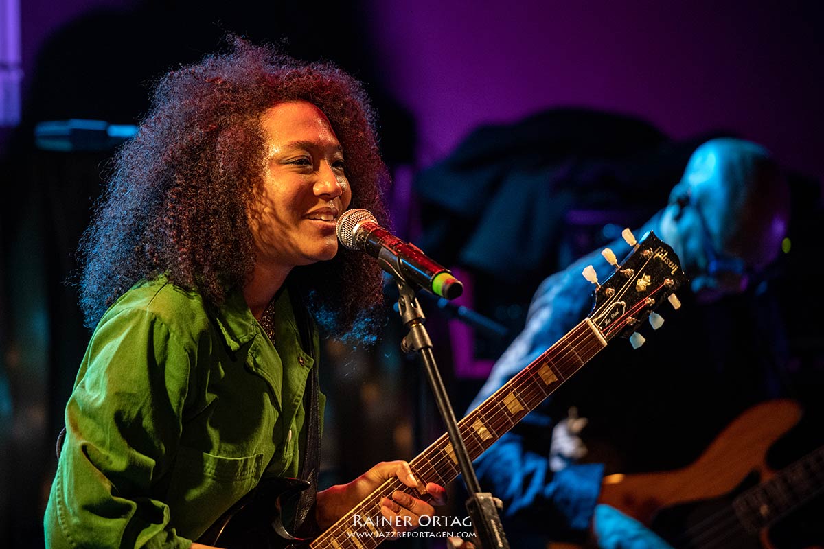 Judith Hill bei der jazzopen Stuttgart 2022 im Jazzclub Bix