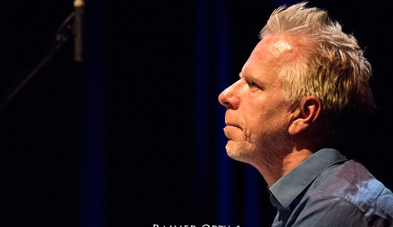 Jürgen Spiegel mit dem Tingvall Trio bei den Theaterhaus Jazztagen Stuttgart 2019