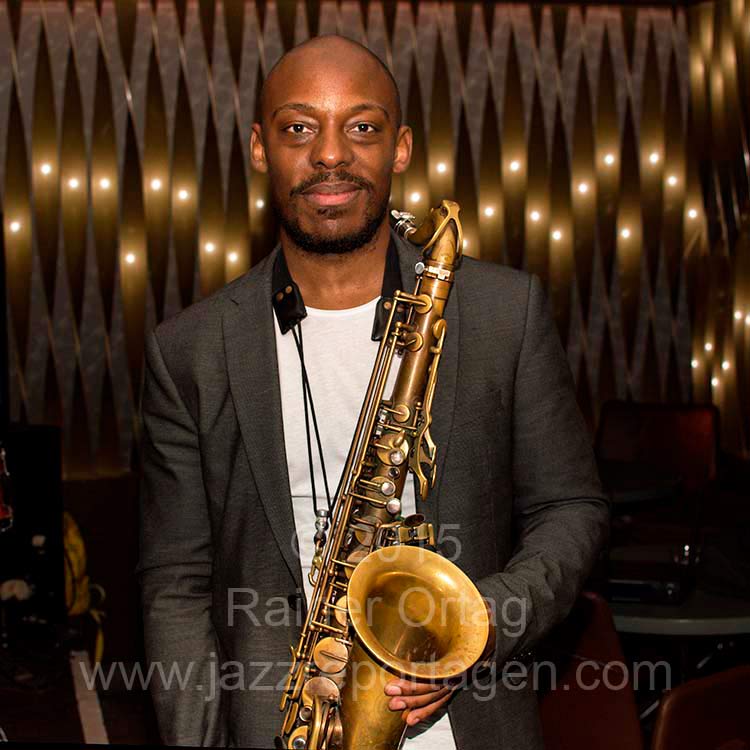 Marcus Strickland mit dem Ben Williams Quintet im Jazzclub Bix Stuttgart 2015