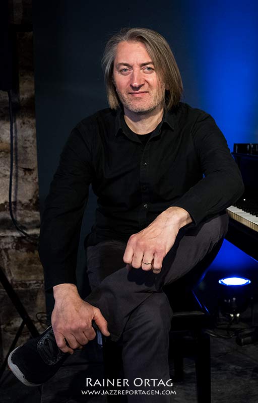 Martin Gjakonovski mit Tony Lakatos and friends im Jazzkeller Esslingen 2021