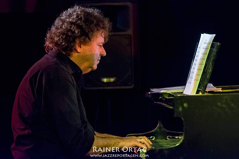 Martin Sasse mit dem Peter Protschka Quintet in der 'World of Basses' in Reutlingen 2015