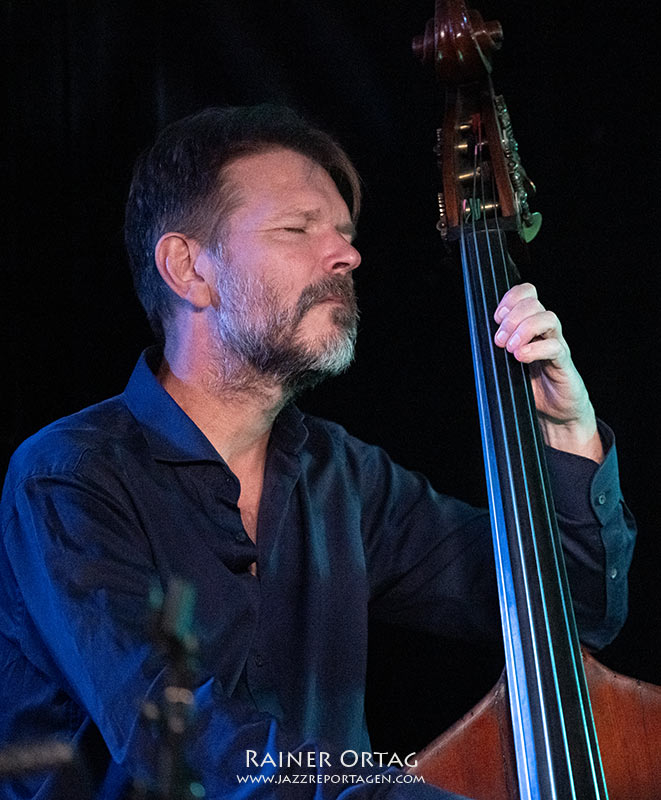 Martin Zenker mit Sima Mashazi & Band im Pappelgarten Reutlingen 2023