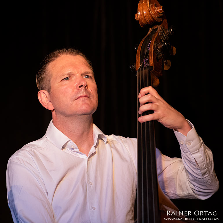 Martin Zenker mit dem Champian Fulton Trio im Pappelgarten Reutlingen 2018