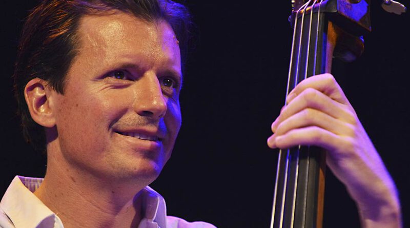 Matt Penman mit Zhenya Strigalev im Porgy und Bess Wien