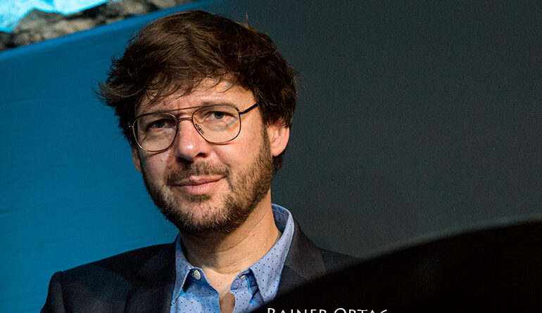 Obi Jenne mit dem Jermaine Landsberger Trio im Jazzkeller Esslingen 2018