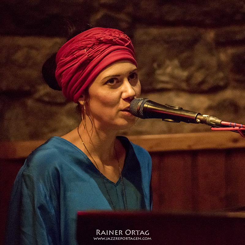 Olivia Trummer im Jazzclub in der Mitte Reutlingen 2019