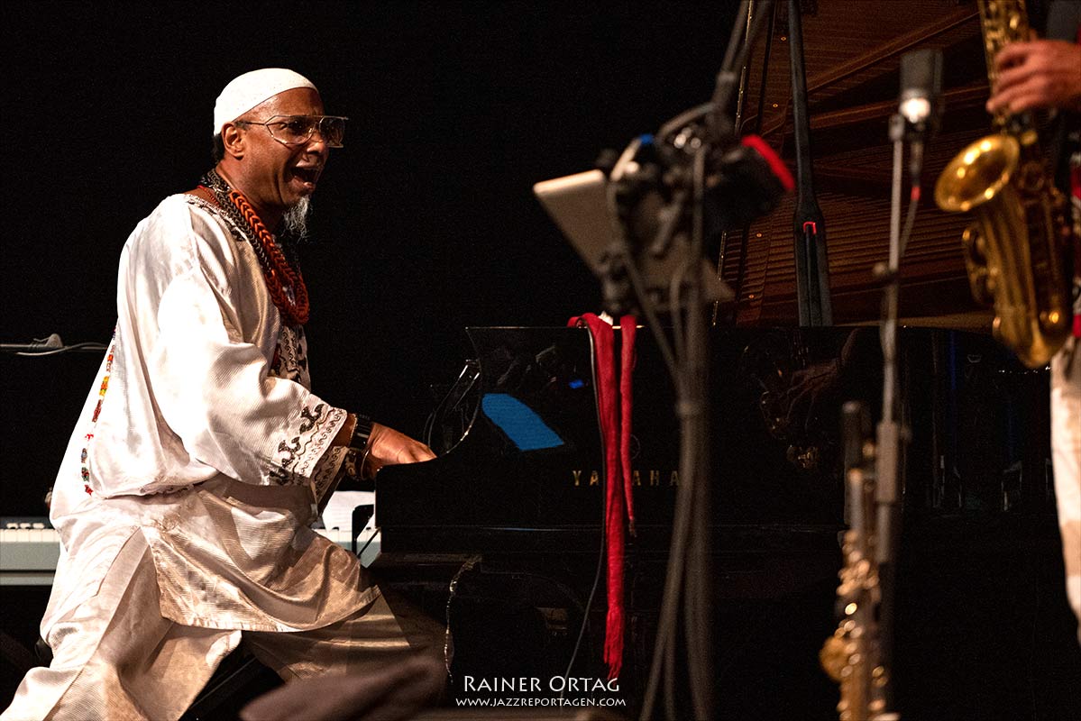 Omar Sosa Quarteto AfroCubano beim Jazzfestival Esslingen 2022