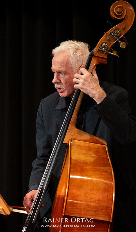 Paul Müller bei der jazztimeBB in der Kongresshalle Böblingen 2023