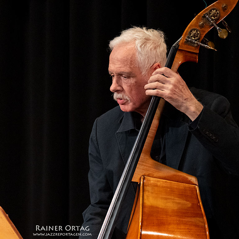 Paul Müller bei der jazztimeBB in der Kongresshalle Böblingen 2023