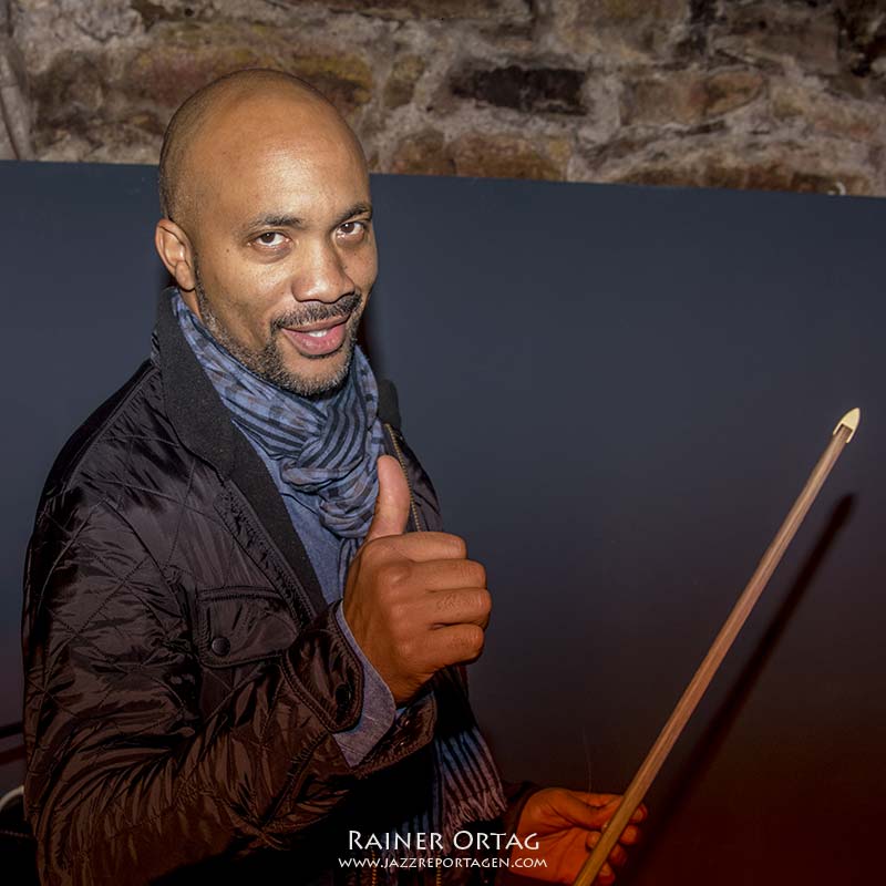 Reuben Rogers mit dem Aaron Goldberg Trio im Jazzkeller Esslinge 2014