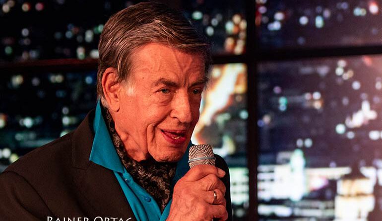 Rolf Kühn bei der jazzopen im SpardaWelt Eventcenter Stuttgart 2018