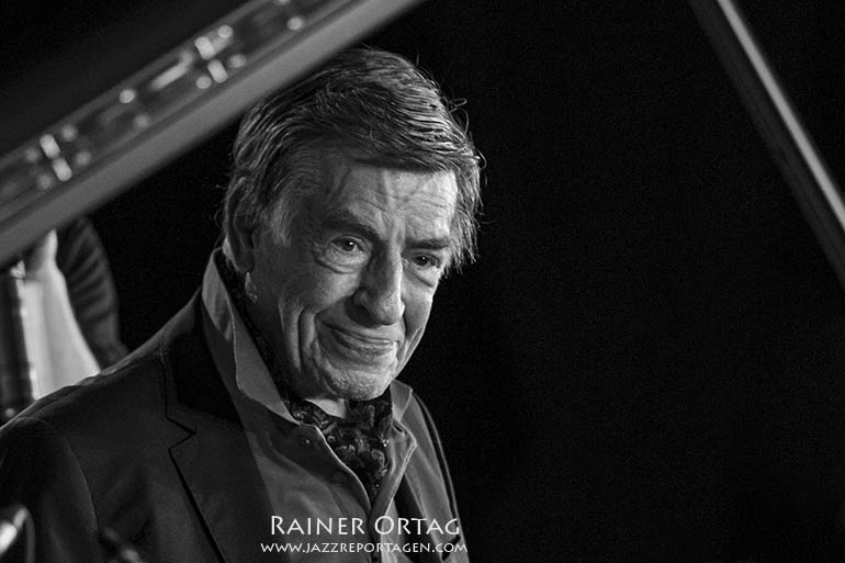 Rolf Kühn bei der jazzopen im SpardaWelt Eventcenter Stuttgart 2018