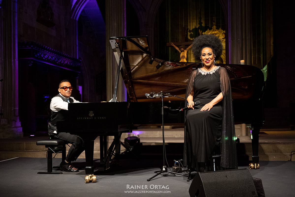 Gonzalo Rubalcaba und Aymée Nuviola beim Jazzfestival Esslingen 2022
