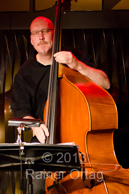 Scott Colley im Jazzclub BIX in Stuttgart 2013