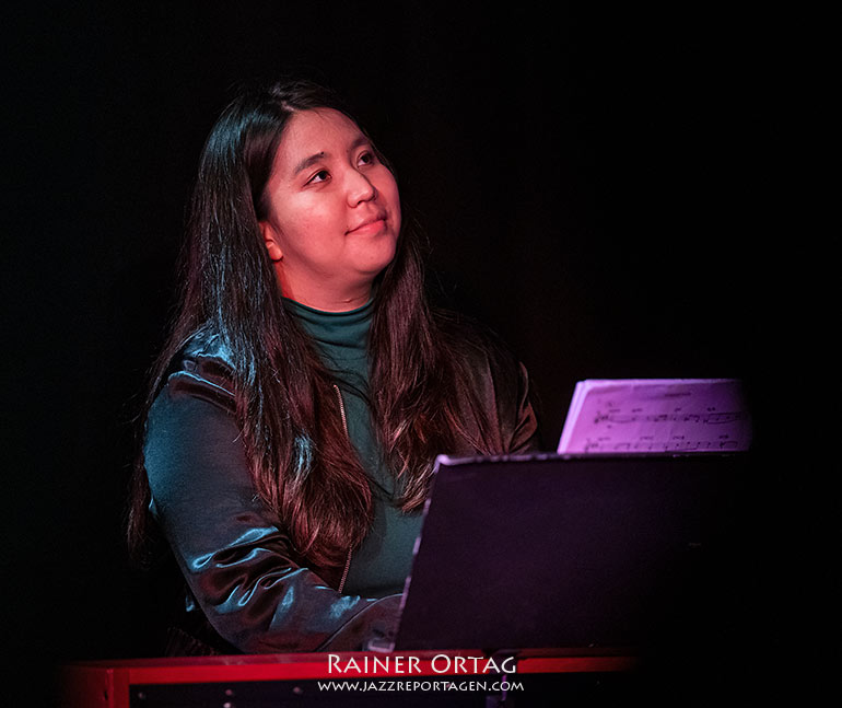 Shuteen Erdenebaatar im Club Voltaire Tübingen 2024