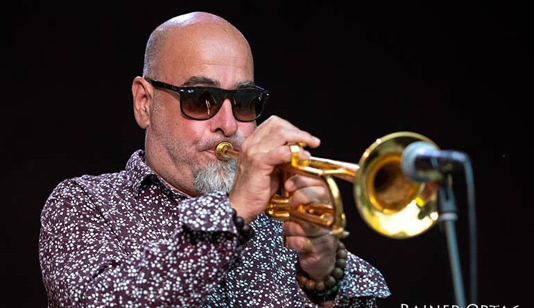 Stephane Belmondo mit The European Allstars - Jazzkeller Esslingen im Komma 2021