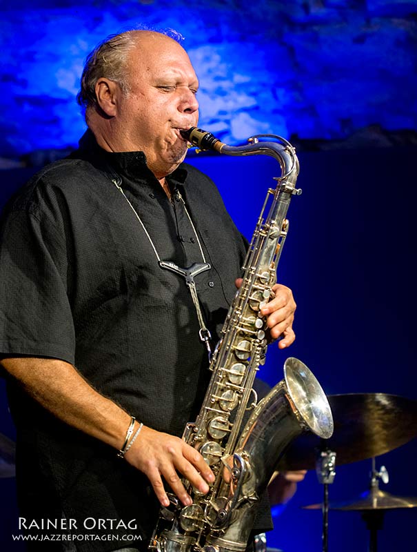 Tony Lakatos mit dem Elmar Braß Trio im Esslinger Jazzkeller 2016