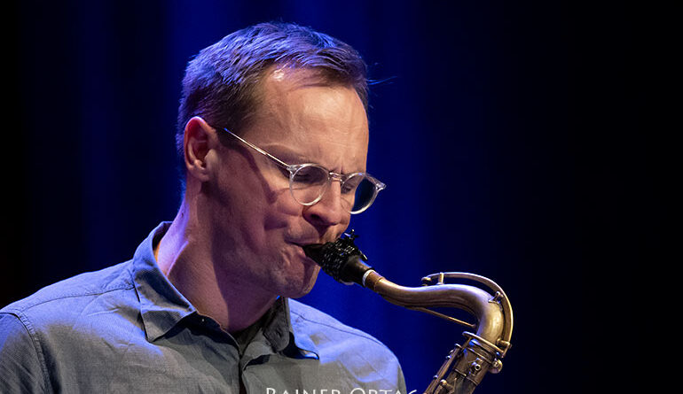 Uli Kempendorff mit dem Julia Hülsmann Quartett beim Jazzfestival Esslingen 2023