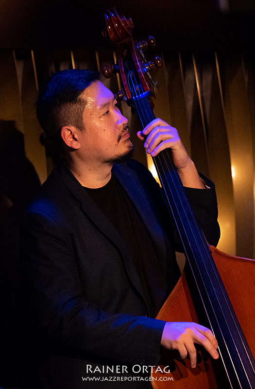 Yasushi Nakamura mit Christian Sands im Jazzclub Bix Stuttgart 2022
