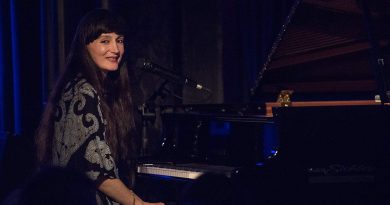 Aziza Mustafa Zadeh Trio im Theaterstübchen Kassel am 22.11.201