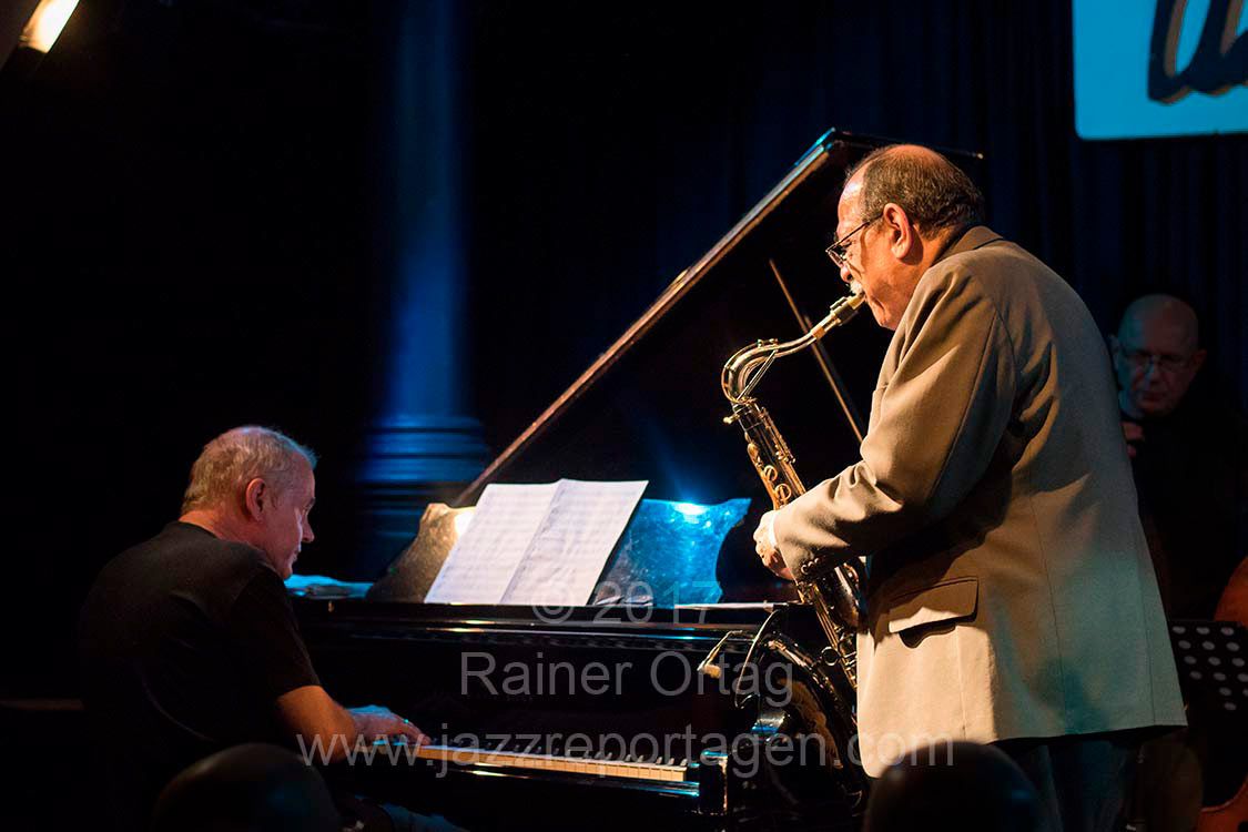 Ernie Watts Quartet im Jazzclub Unterfahrt München 2017